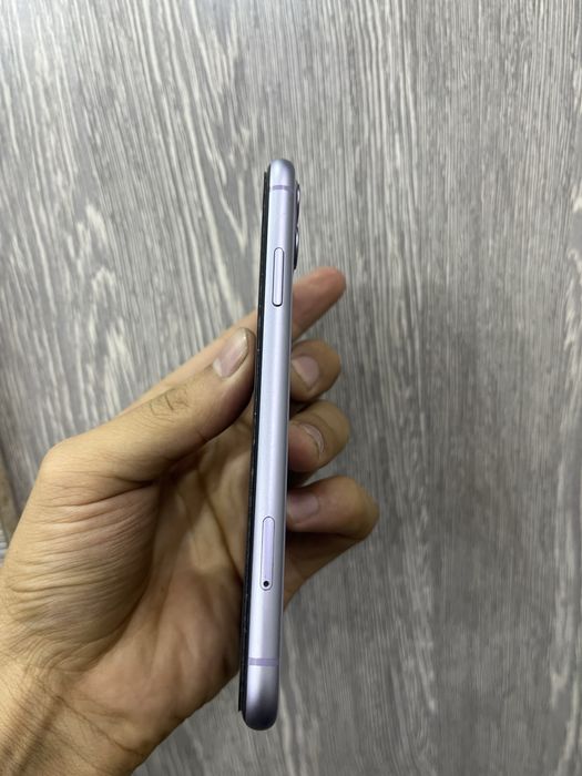 IPhone 11 64GB KH/A.      .