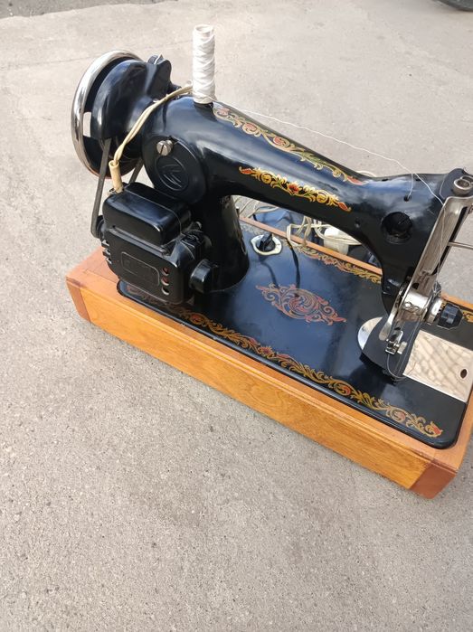 Швейные машины различные