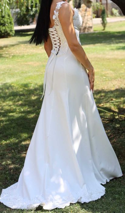 Сватбена рокля тип Русалка