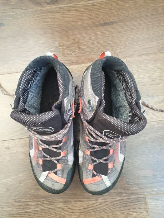 Bocanci de iarna La Sportiva