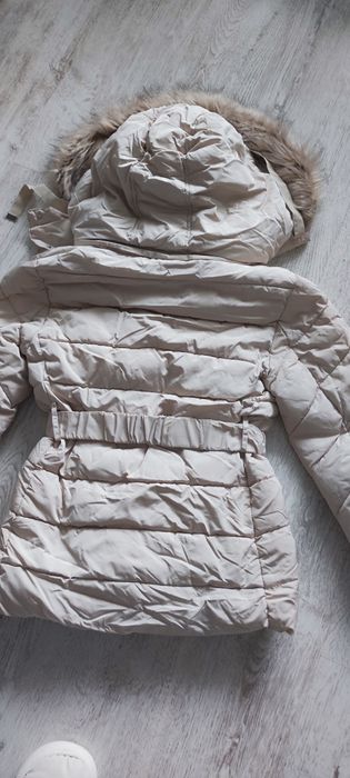 Дамсмо бежаво яке Хс