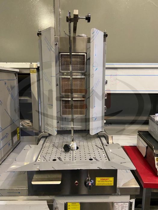 Aparat De Shaorma Inox Cu 3,4 Sau 5 Arzatoare Motor Jos GPL sau GN