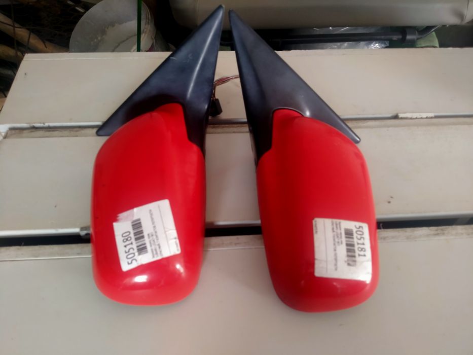 Зеркала Субару продам