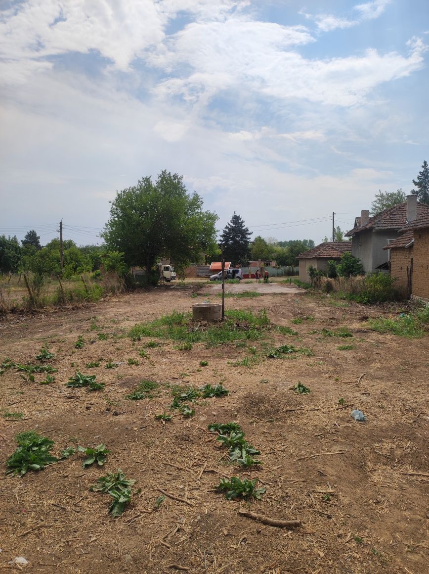 Имот в регулация с.Ерден