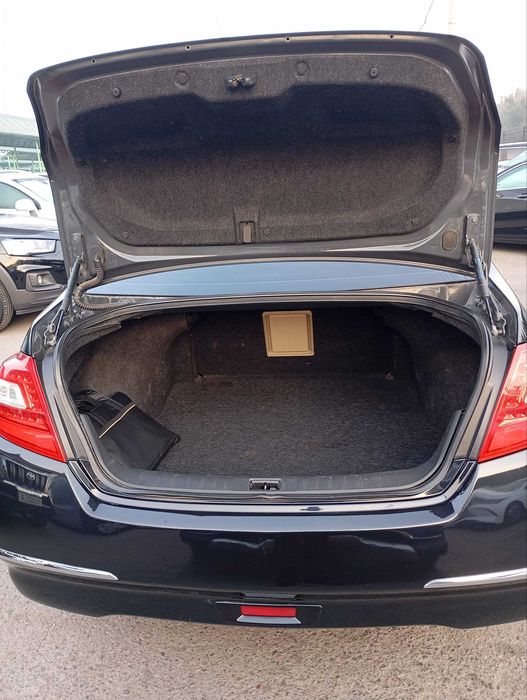 Nissan Teana 250xv v6