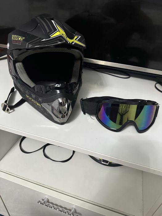 Шлем вело,скутер.