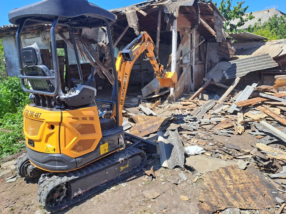 Săpături  - EXCAVATOR  - Prestări servicii miniexcavator
