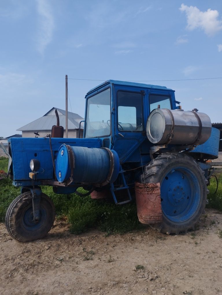 Трактор МТЗ-80 с обх