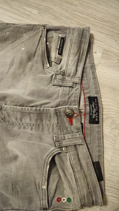 Blugi Philipp Plein, Ilegal Fight Club, straight cut, marimea 31
Sunt