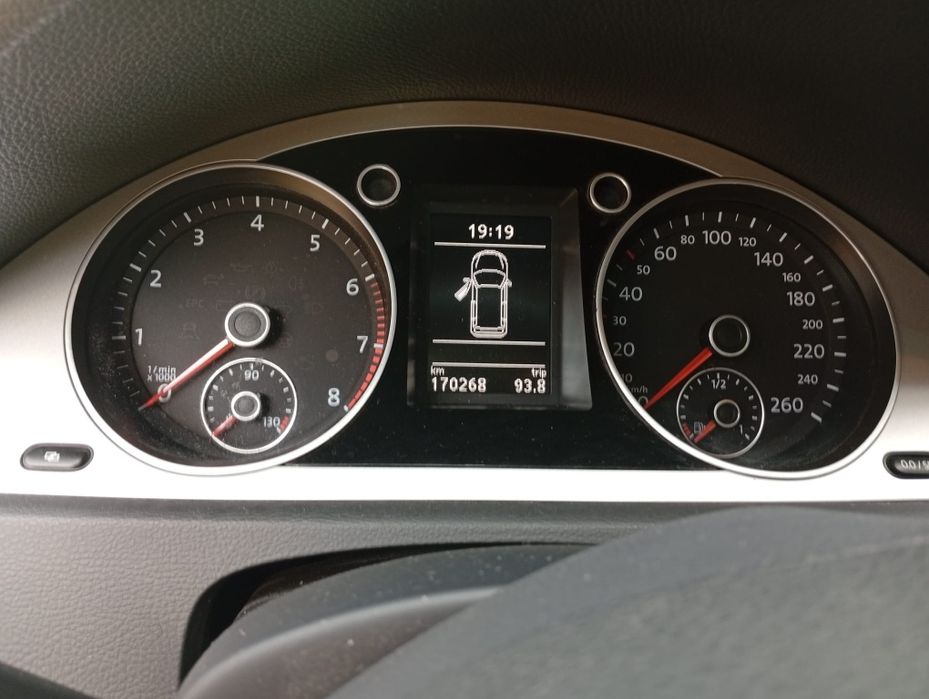 Vand VW passat 2010 motor 1.4 .benzina 122cp