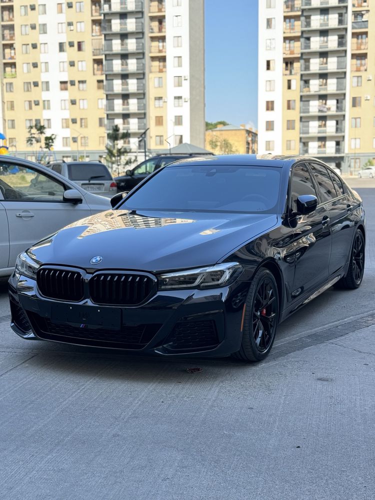 Bmw m5 g30 530i qora rang