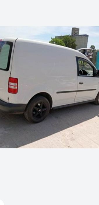 Dezmembrez wv caddy ,an 2012, motor 1.6 cod CAY