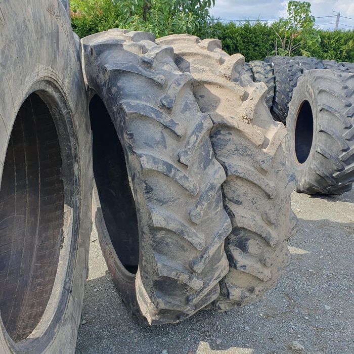 Cauciucuri 13.6R38 Universal Anvelope pentru UTILAJE AGRICOLE