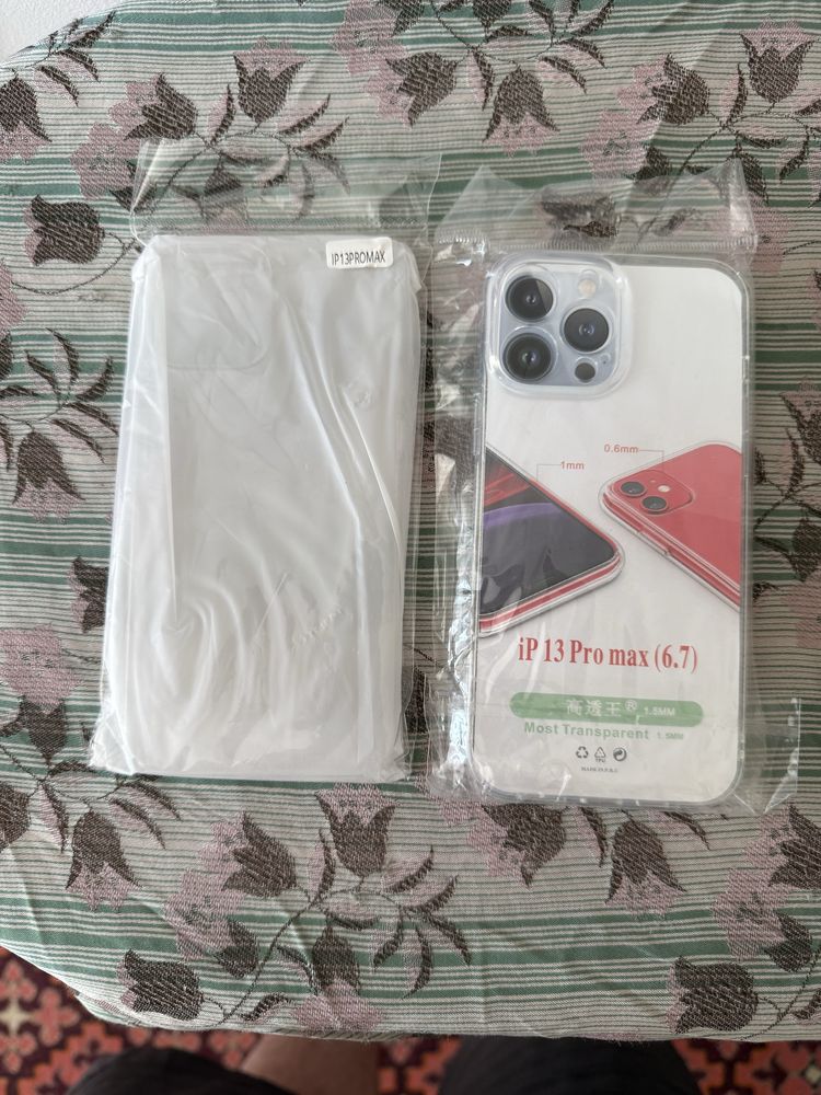 Продается чехлы на iPhone 13 Pro Max новые прозрачные