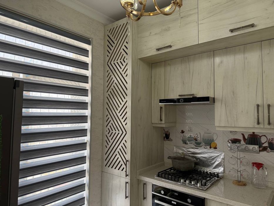 Uy sotiladi 48.2m ²