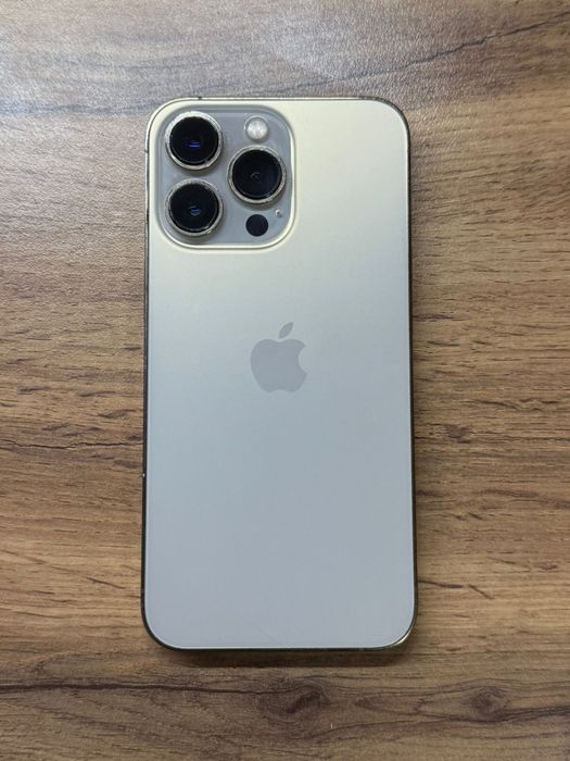 iPhone 13 Pro 128 ГБ Gold — отличное состояние