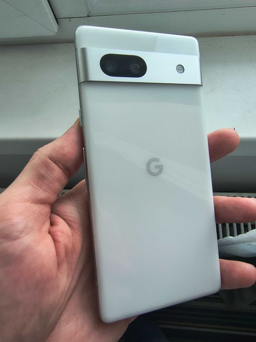 Telefon mobil Google Pixel 7a, Dual SIM, 128GB, 8GB RAM, 5G, Snow