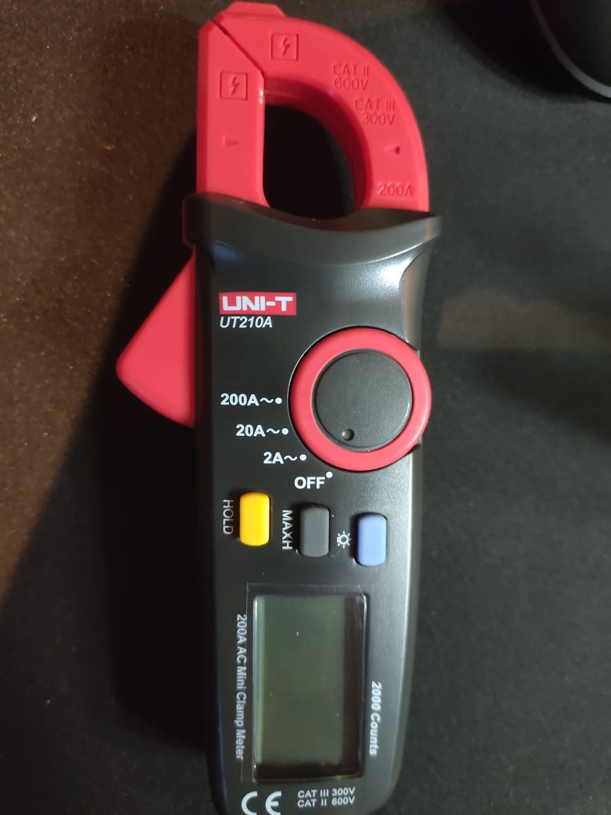 Unit 210А 200A mini clamp meter