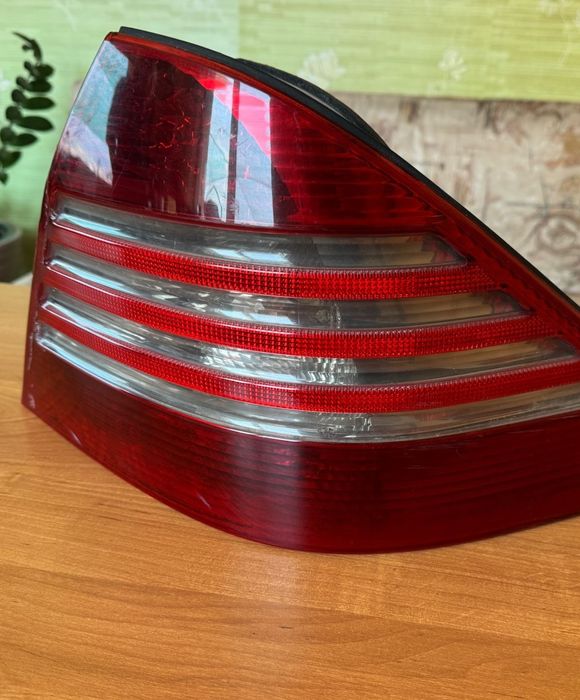 Стоп десен Mecedes-benz S -Class W220.