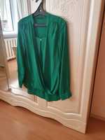Продам блузку зелёного цвета