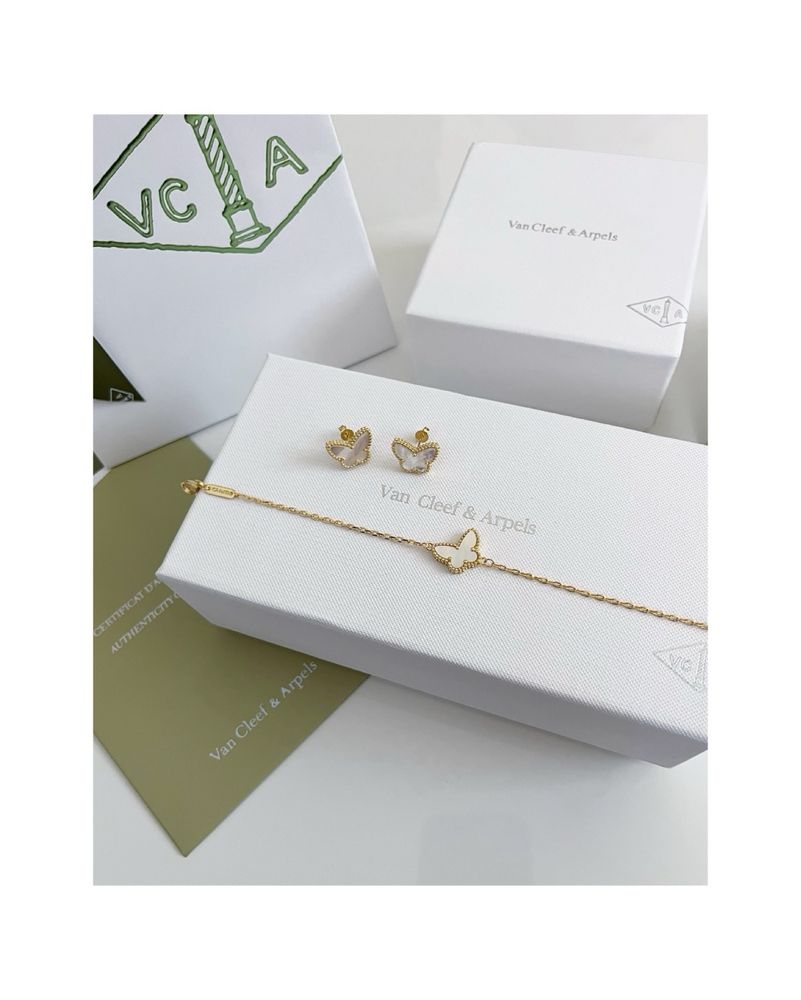 Van Cleef дамска гривна бял седеф New Season