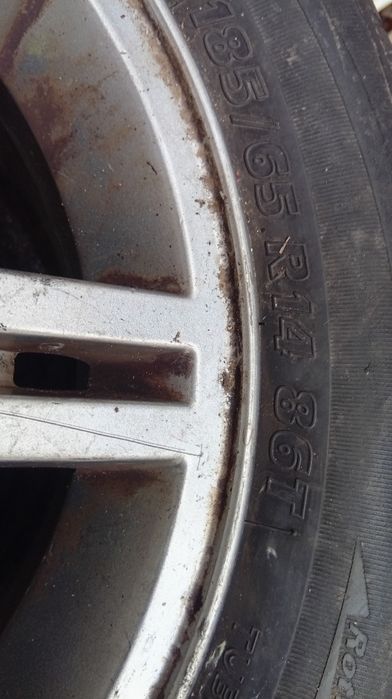 Roti jante al ford 14