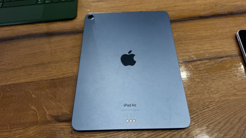 Apple iPad air (M1) 5th Gen Wifi cicluri putine