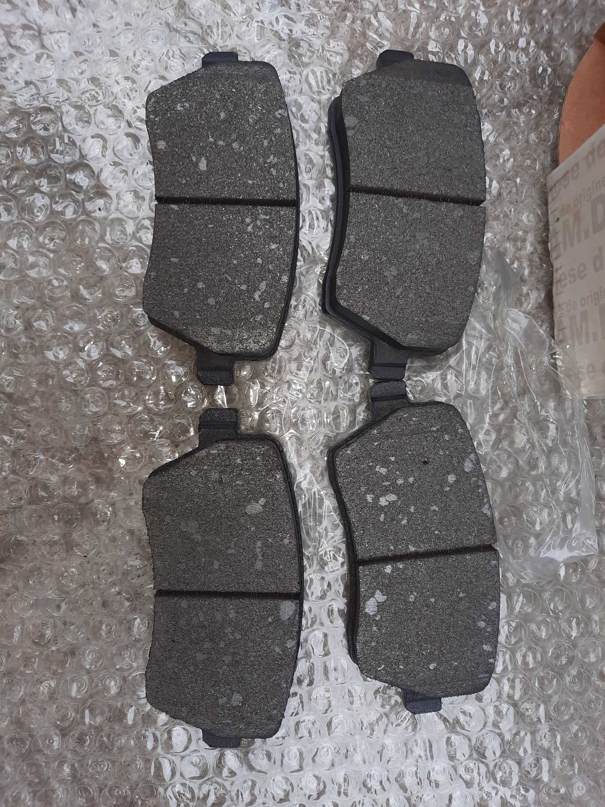 Set placate frana fata Dacia Duster/Dokker
