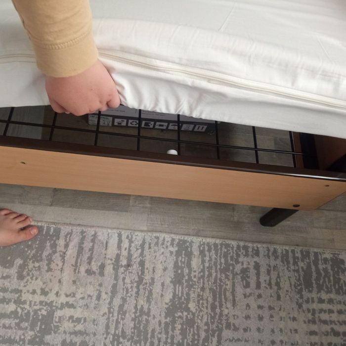 кровать 2 штуки одноместных