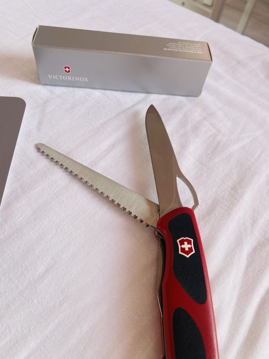 3 бр. Нови Ножчета Victorinox , швейцарско джобно ножче