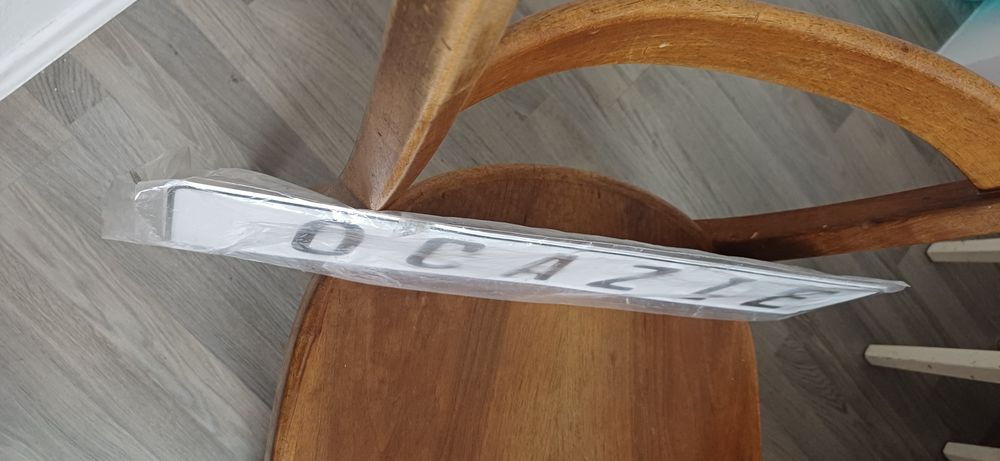 Placuta din metal personalizata