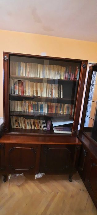 Mobila vintage in stare foarte buna
