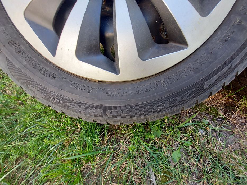 Vând set 4 cauciucuri Michelin M+S R16