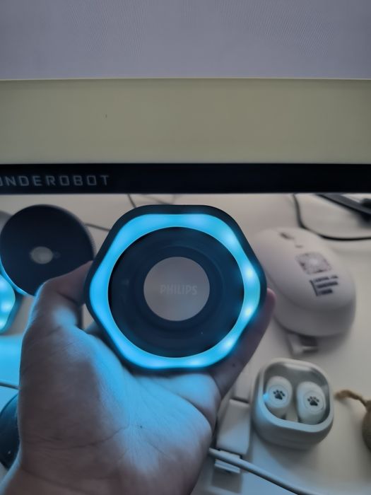 Продаю колонки , почти новые