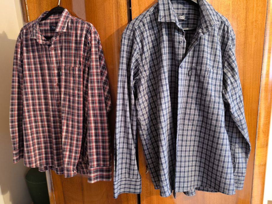 Patru cămași groase și călduroase XL se vând împreună