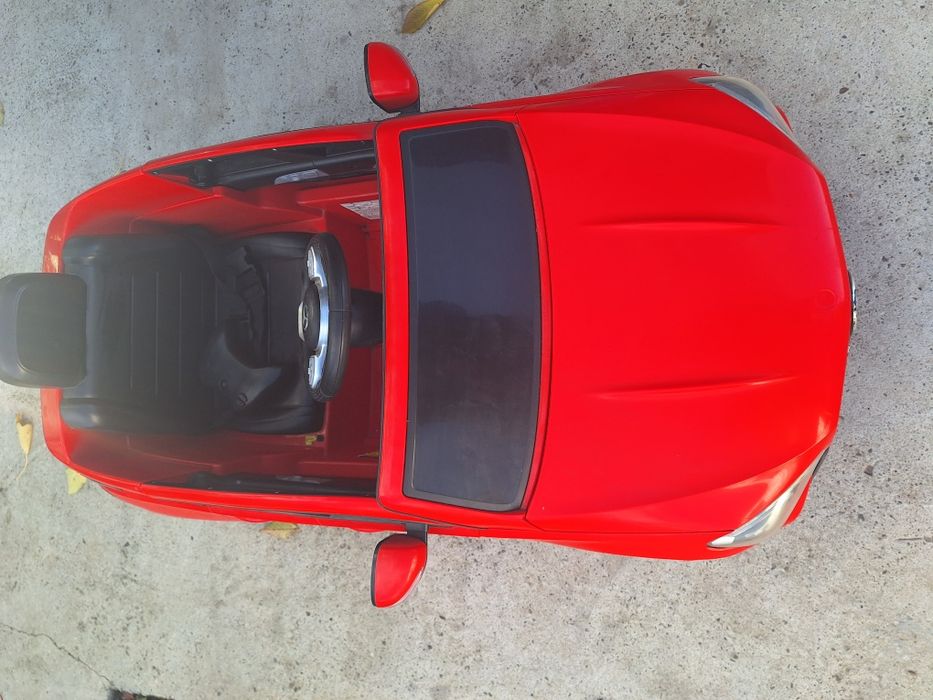 Mașinuță electrică Mercedes Suv