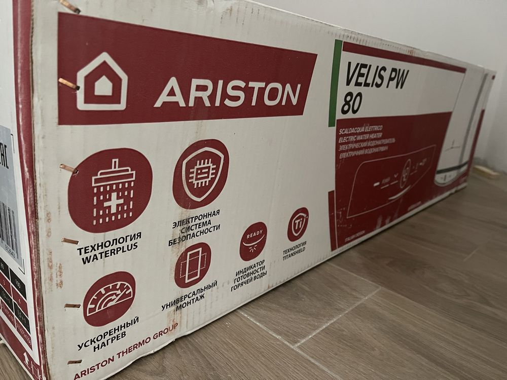 Ariston Velis 80 литр новый