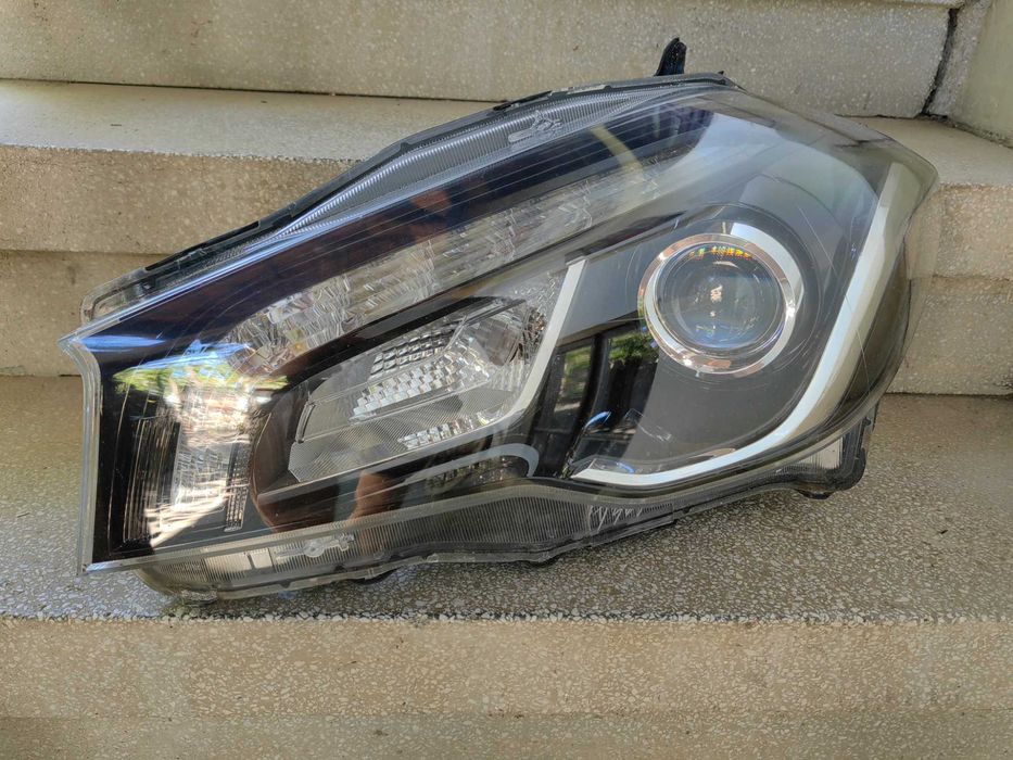 Фар Suzuki SX4 S-Cross FULL LED ляв Оригинален
