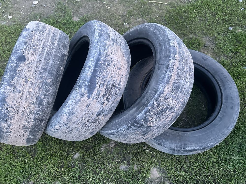 Продам шины в комплекте