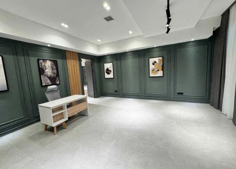 Сдается офис на ТЦ Next, Ул.Бобура, 435 м²