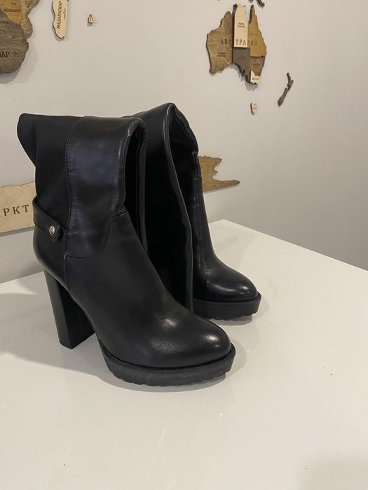 Дамски ботуши без забележки