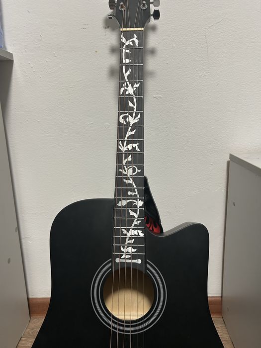 Гитара новый состояния идеальная