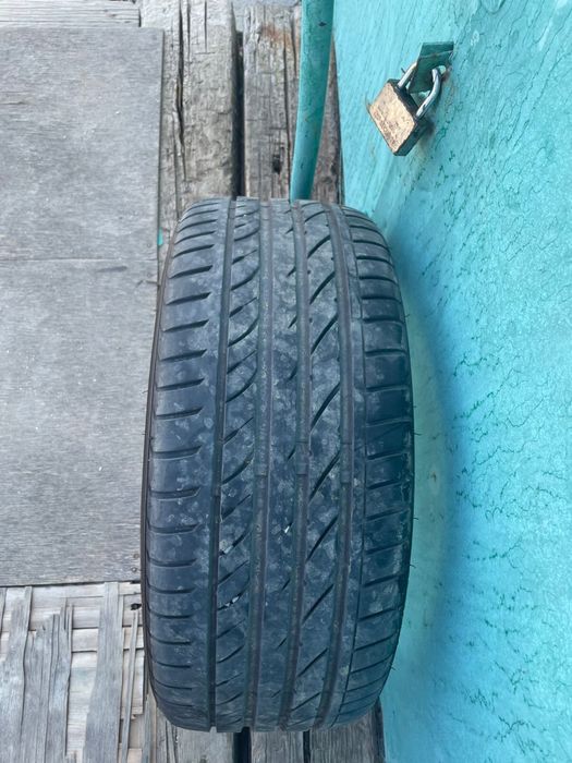 235/45 R18 SAILUN