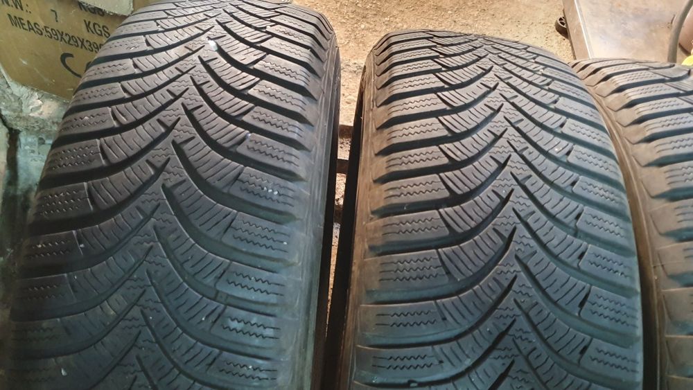 Set 4 bucati 195 65 15 6-7mm