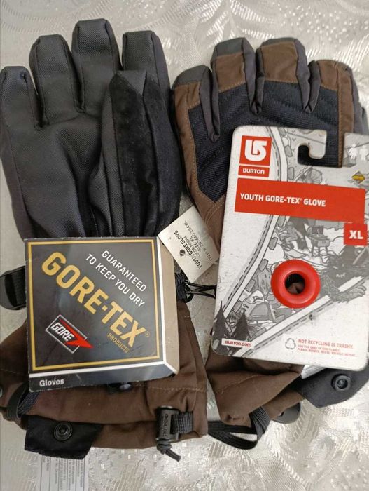 Горнолыжные перчатки Burton Youth Gore-Tex