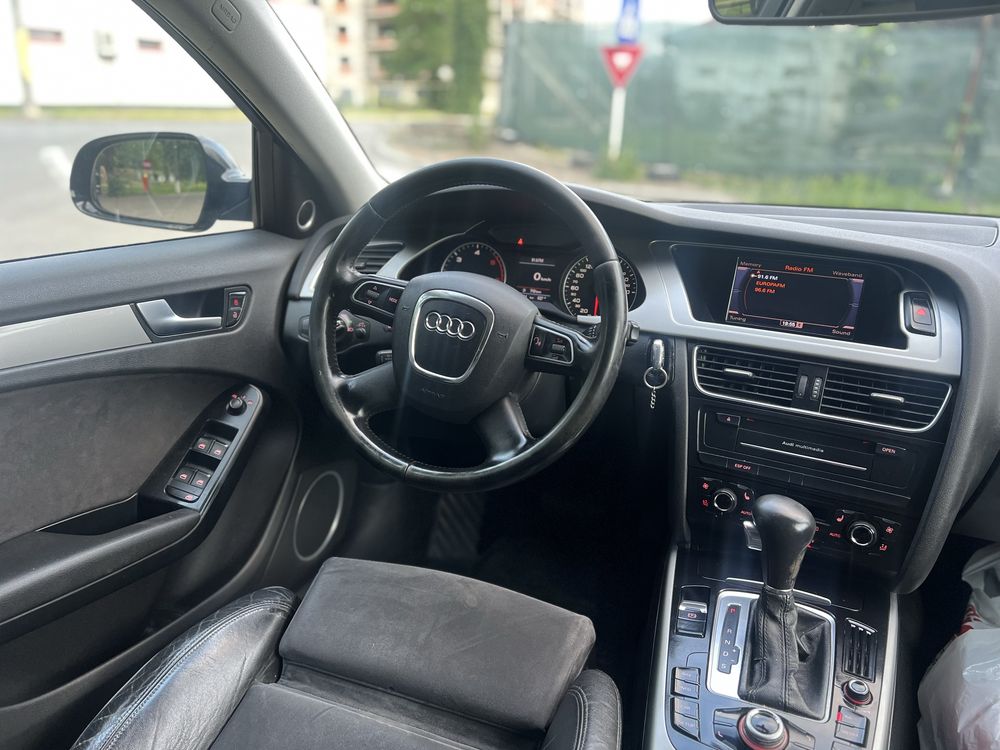 Audi A4 2010  Automat