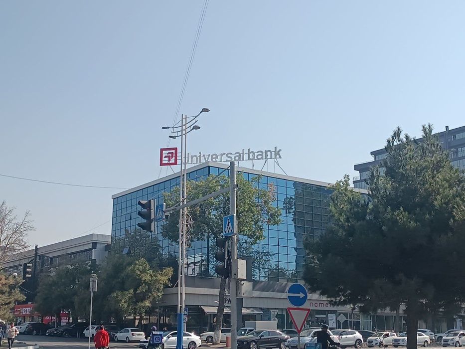 Аренда НЕЖИЛОЕ Помещение.Ц-5 . Ор-р " Финансовый Институт".3-х ком.