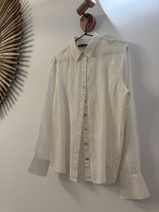 Camasa dama marimea S ( este oversized corespunde unui L)