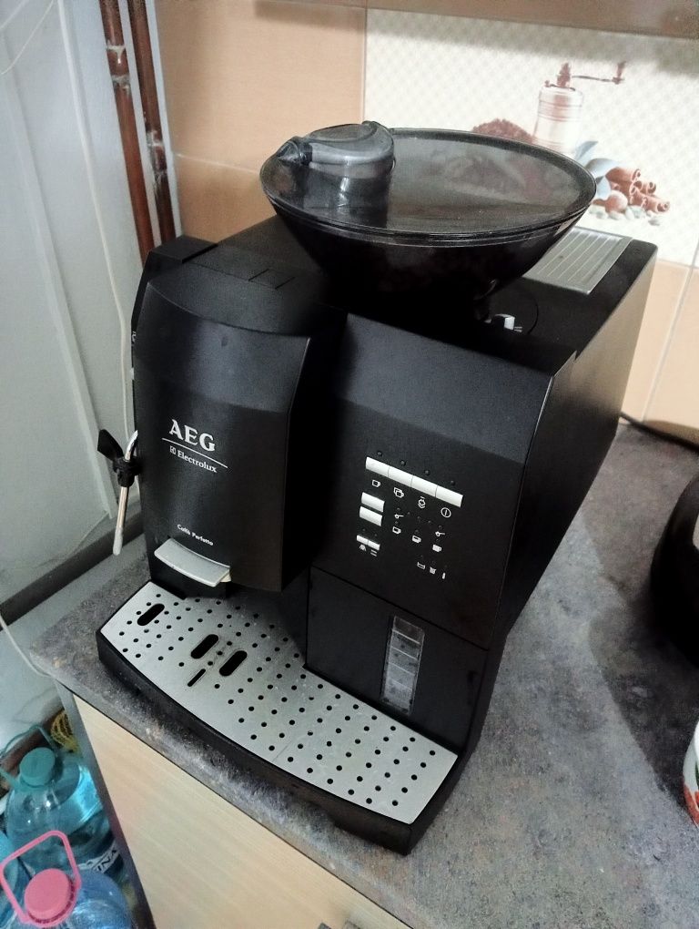 Aparat cafea espresor AEG Electrolux