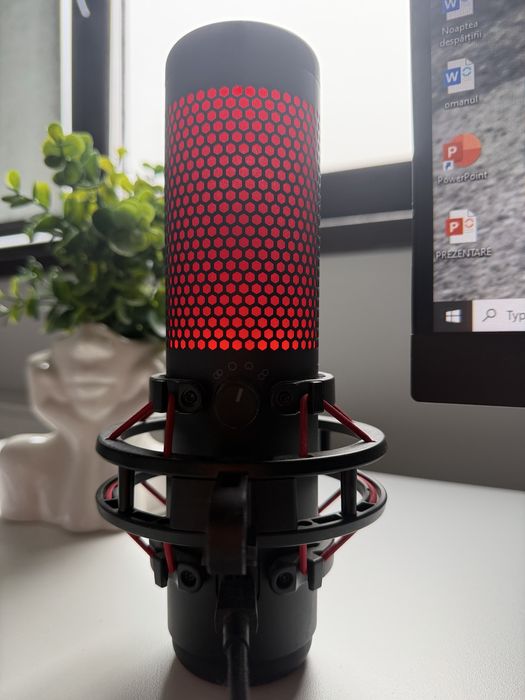 Sistem calculator complet .Specificatiile sunt regasite in poze .